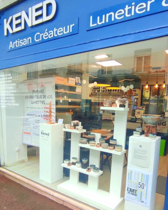 Début de l'exposition "L'Art en Foch".
L'atelier Kened reçoit @lmtceramique jusqu'au 8 juin. 

N'hésitez pas à faire le parcours artistique dans le Quartier Maréchal Foch : 50 artistes / artisans exposent dans les commerces.