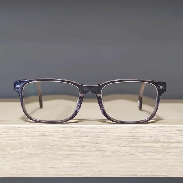 Les nouvelles lunettes de Jean-Claude.

Forme : Arradon 
Couleur : gris translucide 
Taille : L1
Verres : Synchrona i9 / Novacel 🇨🇵
antireflets PREMIUM GRAPHENE
protection lumière bleue 

📍13 rue Maréchal Foch 56100 LORIENT 

#kened #lunetier #artisanlunetier #lunettessurmesure #lunettes #lunetiercreateur #madeinlorient #madeinbreizh #madeinbzh #madeinfrance #faitenbretagne #faitenfrance #mazzucchelli1849 #bespokeeyewear #handmadeinfrance #kenedeyewear #lorient #opticienlorient #CentreVilleLorient #lorientmaville #ruemarechalfoch